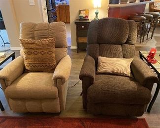 La-z-boy 2 recliners - one brown, one beige. In like new condition. 
Lazy boy