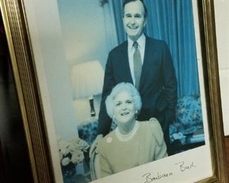 Autograph of President George Bush and Barbara Bush (possibly is copy on this one)