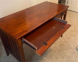 #32	Shaker Style Writing Desk w/2 drawers & pull-out keyboard 52x24x32	 $65.00 
