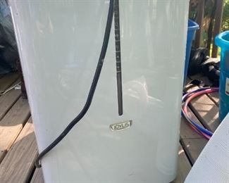 
#49	Idylis Portable AC Unit 17wx20x29	
