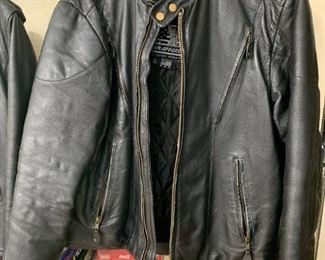 #103	Romans Size 16W Ladies Leather Jacket	 $20.00 
