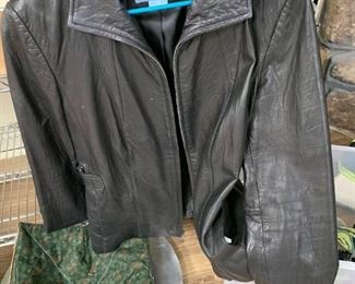 #102	Ladies 9West Fashion Jacket - Size L	 $20.00 
