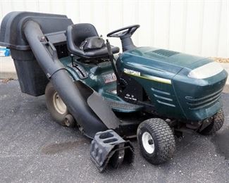 Craftsman I/C Platinum 42" 20hp 6 Speed Riding Mower, Briggs And Stratton Turbo Twin Cylinder Engine, With Bagging System And Ramps