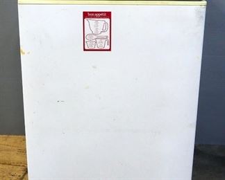 Danby Chest Freezer Model DCF520WEY, Untested