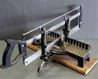 Hemp Adjustable Angle Miter Saw