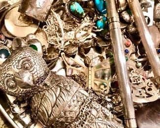 This sterling owl is amazing!