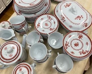 More shots of the Spode china set with serving pieces