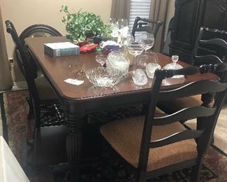 dining table 2 leaves 6 chairs