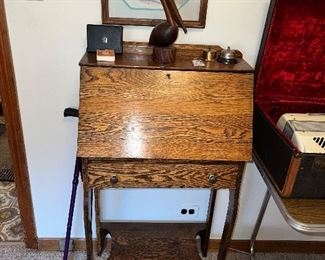 The most charming petite secretary desk
