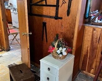 Cute little side table with drawers