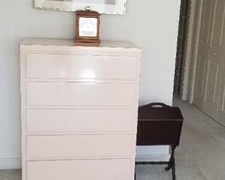 King bedroom set tall dresser