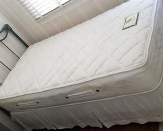 Twin headboard and bed frame