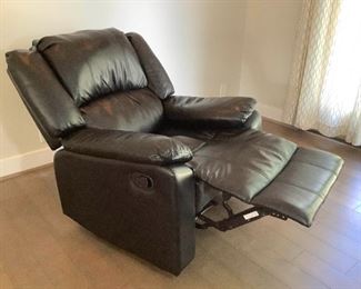 JACR602 Relax A Lounger, Black Recliner