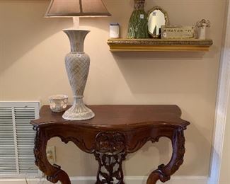 	#7	Console table 33x16x27.5	 $60.00 	