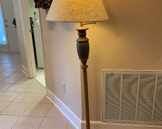 	#8	Floor lamp	 $25.00 	