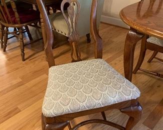 	#12	Table with 5 chairs and 1 leaf 62-86x41x30	 $80.00 	