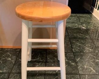 	#17	White stool 23"H	 $10.00 	
