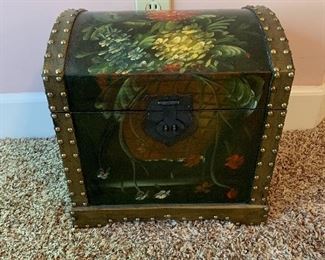 	#46	14.5x12x15 painted trunk 	 $25.00 	