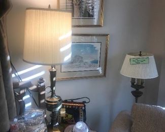 Items Located In The 1st Bedroom ( Master) 