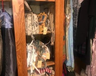 Items Located In The 1st Bedroom ( Master)  Closet