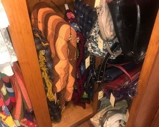 Items Located In The 1st Bedroom ( Master)  Closet