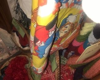 Items Located In The 1st Bedroom ( Master)  Closet