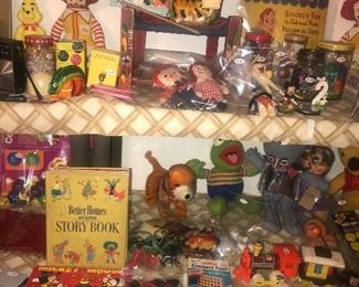 Items Located In The Lower Level 2nd Bedroom