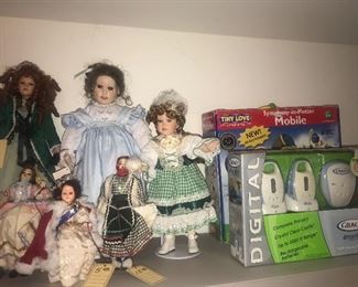 Items Located In The Lower Level 2nd Bedroom