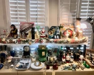 Items Located In The Family Room
