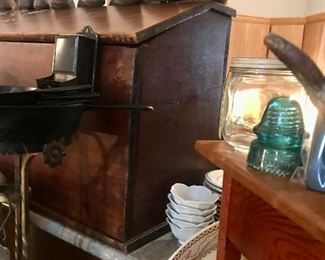 Preview Photo ~ Items Located In The Family Room