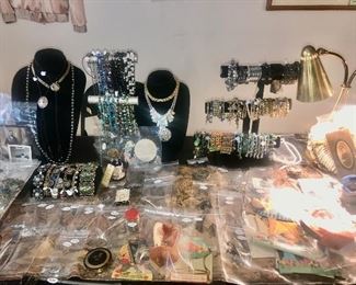 Preview Photo ~ Items Located In The 2nd Bedroom         ( Master)