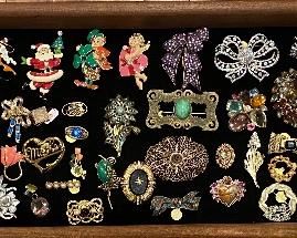 Lovely Brooch Collection