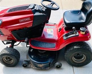 Craftsman T3000 Riding Lawnmower Mower with approximately 200 hours