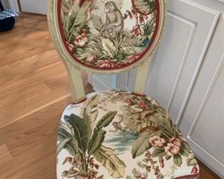 Vintage Upholstered Chair $ 64.00