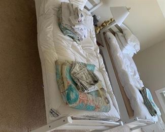 Twin Bed Set $ 180.00