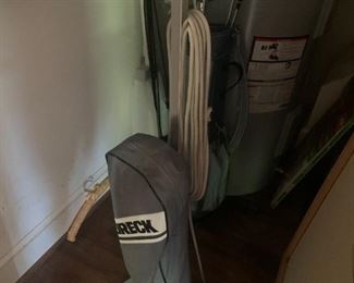 Oreck Vacuum $ 86.00