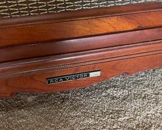 RCA victor radio 