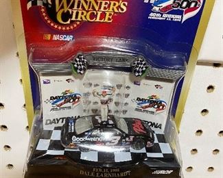 Dale Earnhardt, Winner’s Circle, Daytona 500, Feb. 15, 1998
Nascar Collectables
Victory Lane
Kenner 1998 Hasbro Inc.
Nascar 50th Anniversary Season