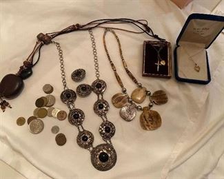 Foreign currency, jewelry