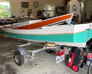 15 1/2 foot rowing sailing boat