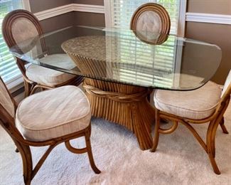 Regency McGuire Style Sheaf of Wheat Oval with 4 upholstered Chairs Rattan