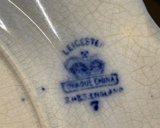 Leicester Flow Blue Center Design Plate. Photo 2 of 2. 