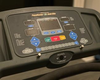 Aerob Pacemaster Gold Treadmill. Photo 3 of 3. 