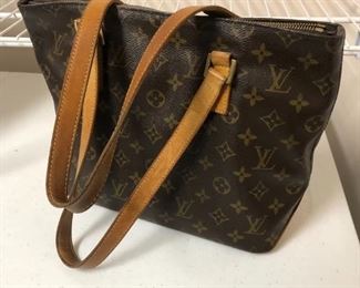 AUTHENTIC LOUIS VUITTON PURSE