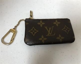 AUTHENTIC COIN/KEY CASE