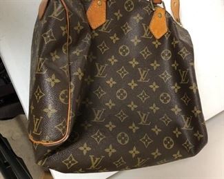 AUTHENTIC LOUIS VUITTON PURSE