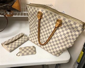 AUTHENTIC LOUIS VUITTON PURSE, WALLET AND KEY PURSE