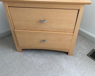 2 DRAWERS CABINET