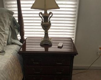 PAIR OF NIGHTSTANDS PART OF BEDROOM SET