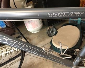 TOURIST SCHWINN BIKE